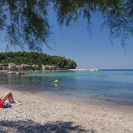 2 Bedroom Beautiful In * Žuljana